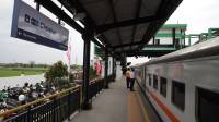 KAI Daop 2 Bandung Imbau Pelanggan Datang Lebih Awal ke Stasiun Jelang Pertandingan Persib