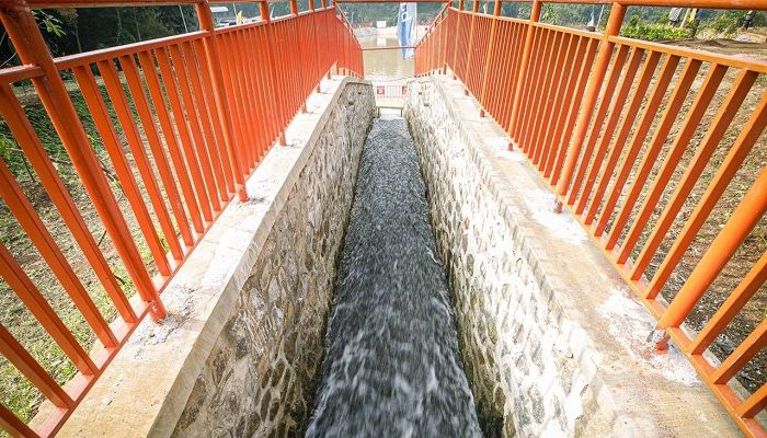 BMKG Ingatkan Potensi Hujan Ekstrem, Pemkot Bersihkan Drainase dan Tertibkan Bangunan Liar