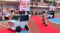 Viral Siswa Mirip Prabowo di Karnaval 17 Agustus