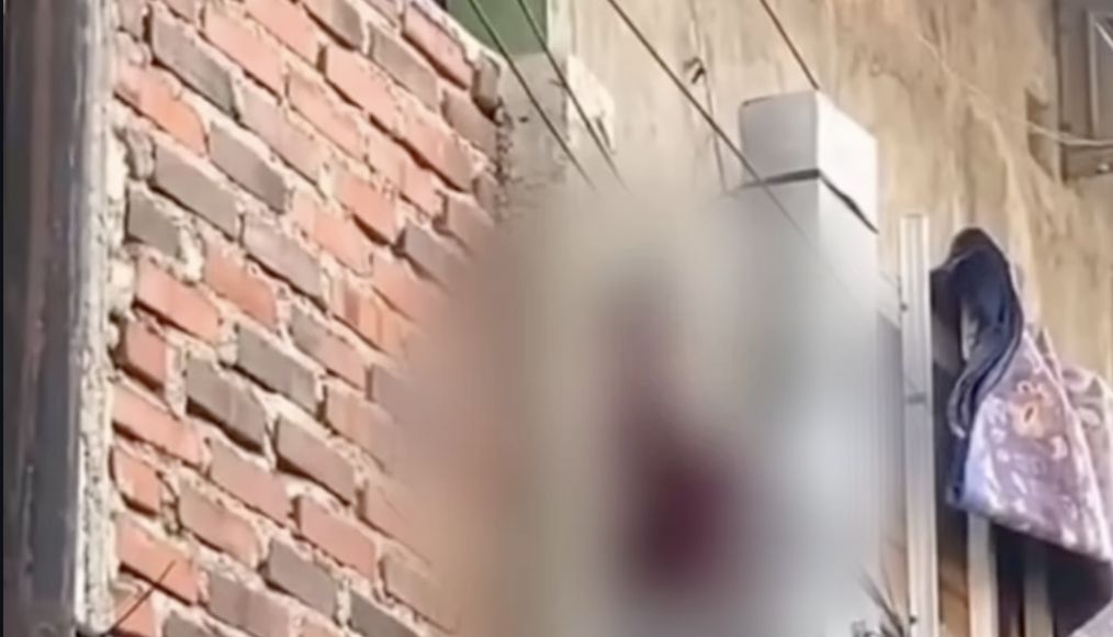 Dua Pria Ditemukan Bersimbah Darah di Kontrakan Cimahi, Satu Tewas, Polisi Selidiki Penyebabnya