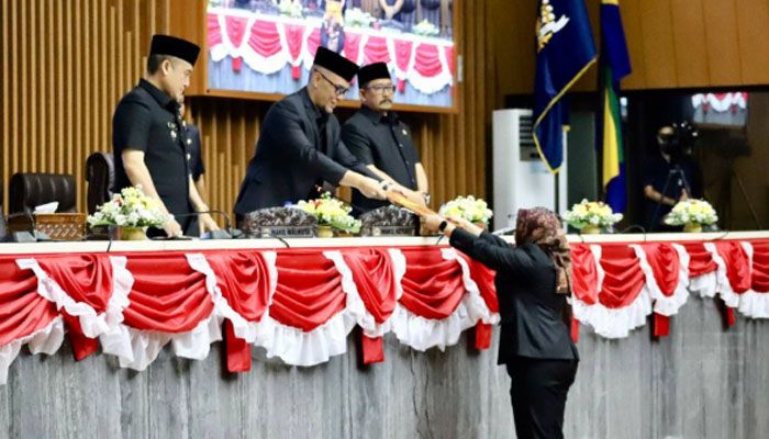 Fraksi PDIP DPRD Kota Bandung Soroti 3 Raperda Usulan Wali Kota tentang Aset, Rumah Susun, dan Gender