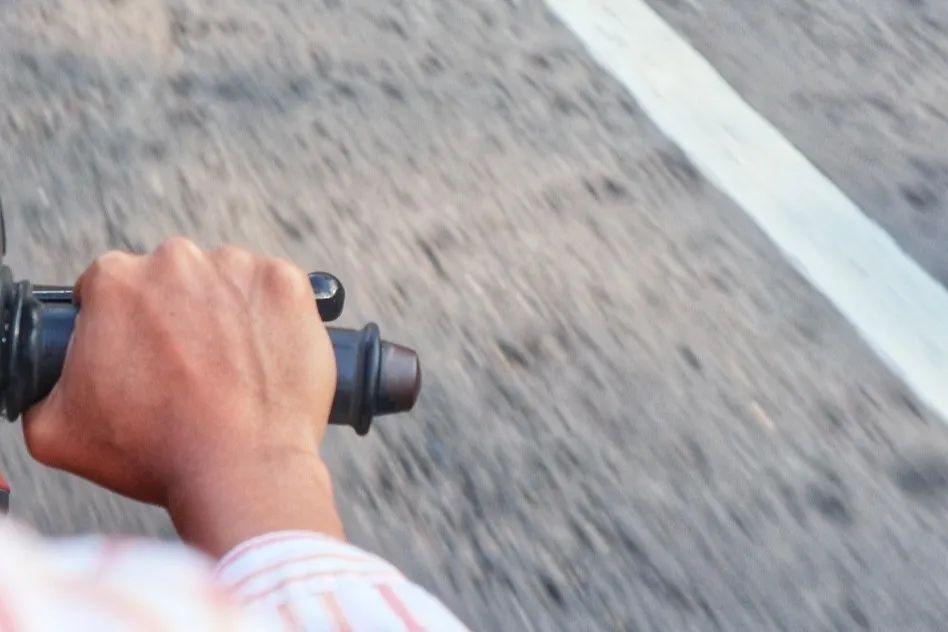 Kebiasaan Menyalakan Motor Lalu Langsung Tarik Gas Kencang, Apa Dampaknya?